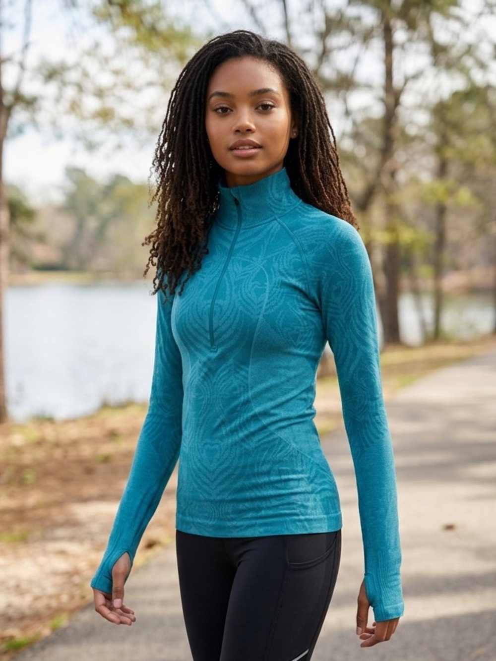 Lululemon Run: Take Flight Pullover Tech
Surge size 6